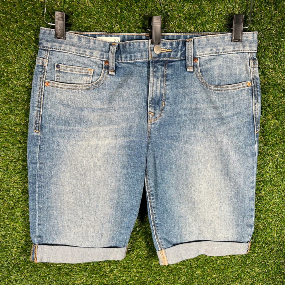 Gap Skinny Bermuda Denim Shorts Womens 29 Blue Cuffed Mid Rise Jean Shorts 4113